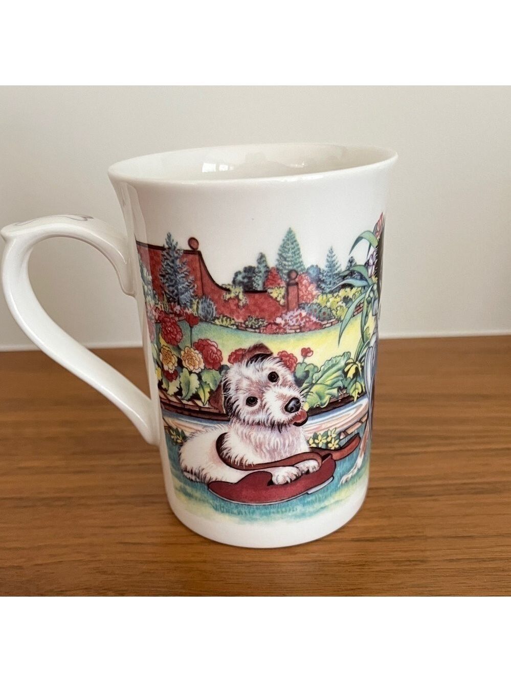 KINGSBURY Mug Fine Bone China Dog Detail Design Coffee Tea Whimsical